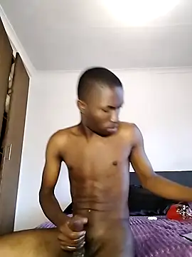 Breezyvikky online show from April 16, 2026, 10:05 am