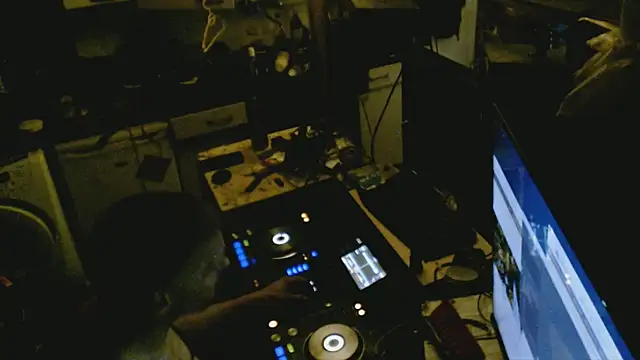 BISLETJE1980 online show from February 21, 2026, 2:02 am