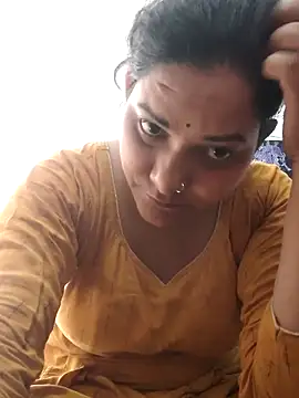 Snapshot of Anushka_Singh0 chatting on June 10, 2026, 4:03 am Anushka Singh0 online show from June 10, 2026, 4:03 am