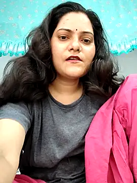 Snapshot of Anushka_Singh0 chatting on July 3, 2026, 4:30 am Anushka Singh0 online show from July 3, 2026, 4:30 am