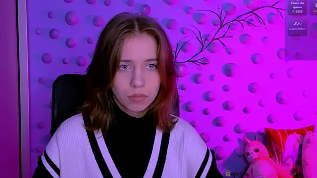 cleo cool online show from February 23, 2026, 9:54 am