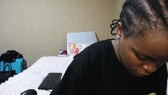 KinkyPxx online show from March 6, 2026, 5:41 pm