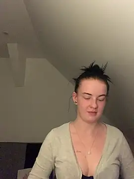 beautyboss online show from March 1, 2026, 9:26 pm