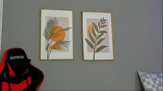 Snapshot of Thomas_walker14 chatting on June 3, 2026, 1:34 pm Thomas walker14 online show from June 3, 2026, 1:34 pm