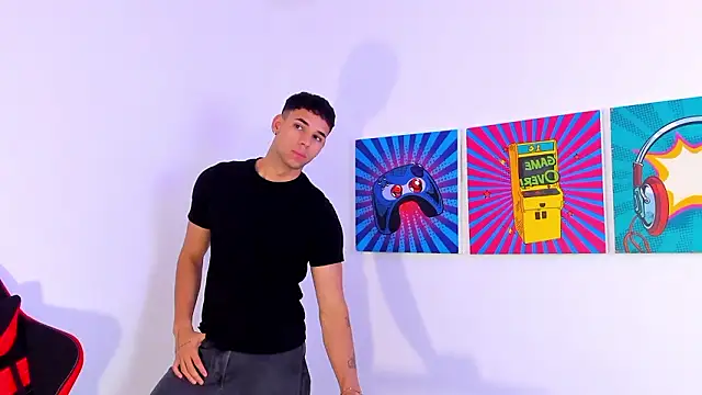 Snapshot of Thomas_walker14 chatting on February 20, 2026, 12:51 pm Thomas walker14 online show from February 20, 2026, 12:51 pm