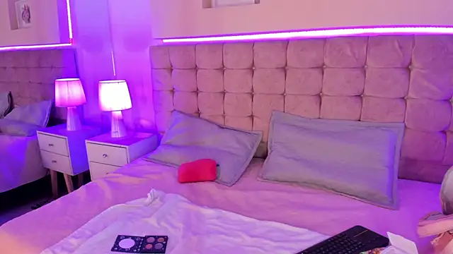 Megan Morphy online show from February 19, 2026, 1:30 pm