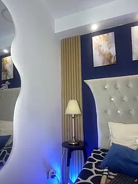 Snapshot of Dark_Nico chatting on February 25, 2026, 4:12 am Dark Nico online show from February 25, 2026, 4:12 am