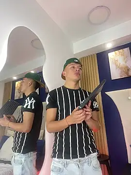 Snapshot of Dark_Nico chatting on March 1, 2026, 12:21 am Dark Nico online show from March 1, 2026, 12:21 am