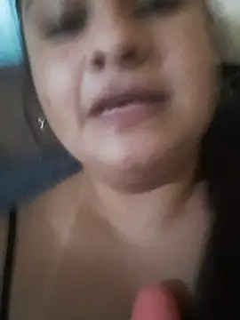 Snapshot of tubellaflor chatting on February 15, 2026, 11:03 pm tubellaflor online show from February 15, 2026, 11:03 pm