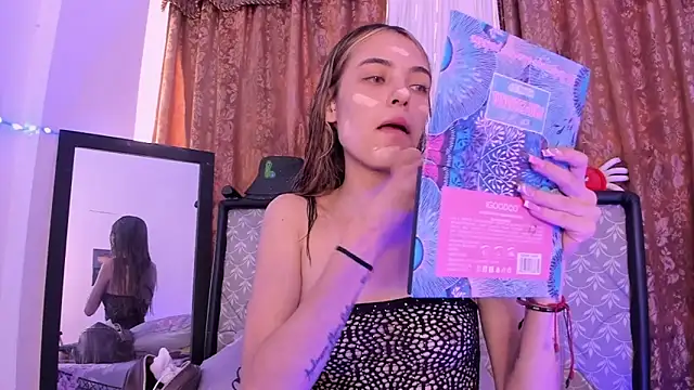 Sophie vega1 online show from June 1, 2026, 6:51 pm