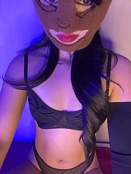 Snapshot of NebulaRosse chatting on February 15, 2026, 10:09 pm NebulaRosse online show from February 15, 2026, 10:09 pm