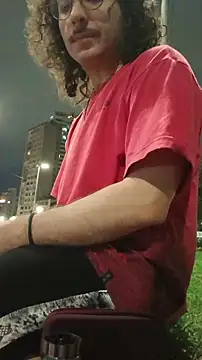 VanderVelvet online show from April 2, 2026, 10:38 pm