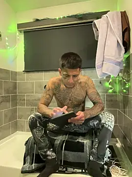 freaknine69 online show from February 22, 2026, 10:44 pm