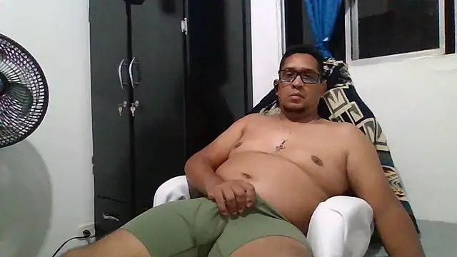 Snapshot of gordogruesa chatting on June 20, 2026, 12:26 am gordogruesa online show from June 20, 2026, 12:26 am
