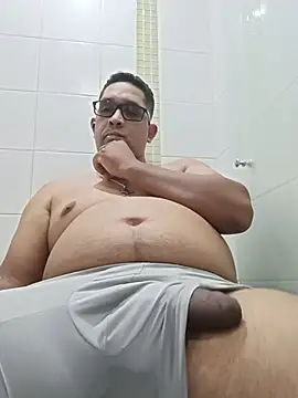 Snapshot of gordogruesa chatting on July 5, 2026, 3:22 am gordogruesa online show from July 5, 2026, 3:22 am