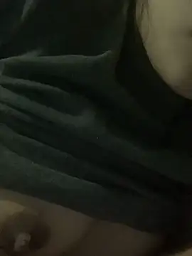 Snapshot of baeas-lan chatting on February 25, 2026, 1:55 pm baeas-lan online show from February 25, 2026, 1:55 pm