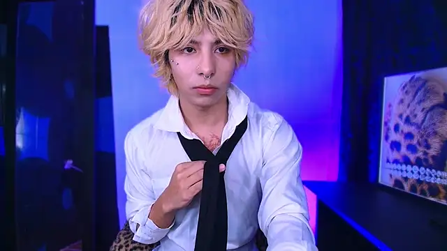 prince oliverr online show from April 20, 2026, 4:37 am