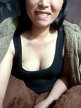 Gaga-xxx online show from April 2, 2026, 1:51 pm