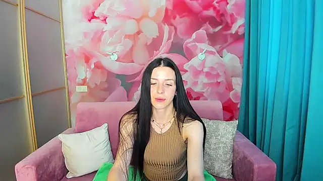Snapshot of NoirDiva chatting on June 26, 2026, 6:08 am NoirDiva online show from June 26, 2026, 6:08 am