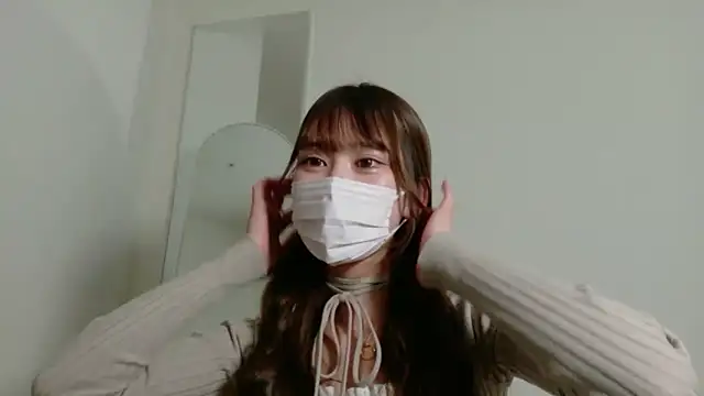 ukachan  online show from March 5, 2026, 2:02 pm