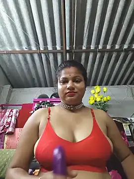 Snapshot of Kiya_6543 chatting on May 31, 2026, 6:20 pm Kiya 6543 online show from May 31, 2026, 6:20 pm