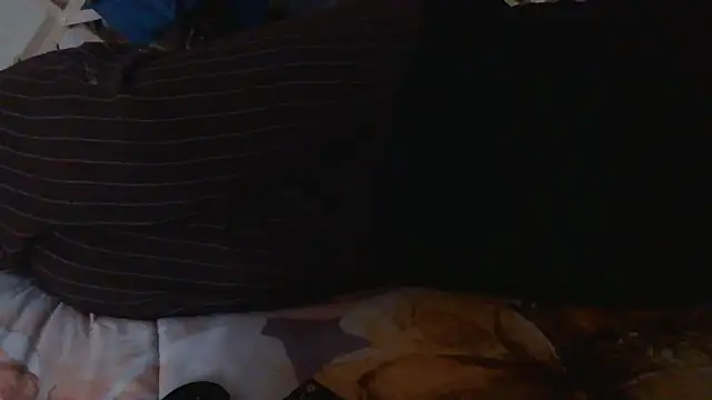 luanahot1 online show from April 2, 2026, 12:12 pm