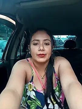 Snapshot of Gissele_Rubi chatting on March 7, 2026, 3:06 pm Gissele Rubi online show from March 7, 2026, 3:06 pm