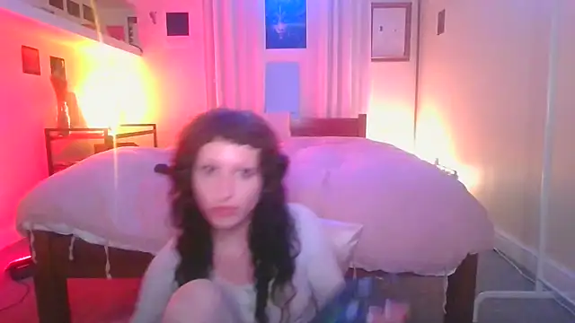 Snapshot of rhizomata chatting on June 9, 2026, 8:10 pm rhizomata online show from June 9, 2026, 8:10 pm