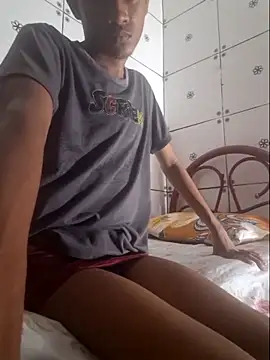 jujubinha1028 online show from April 8, 2026, 4:03 am