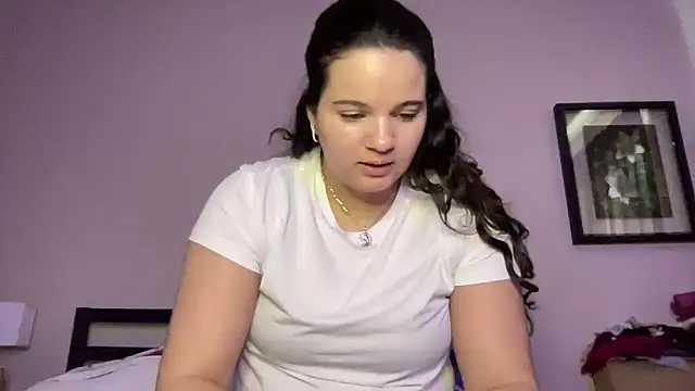 Snapshot of SoyOceanne chatting on February 24, 2026, 7:37 pm SoyOceanne online show from February 24, 2026, 7:37 pm