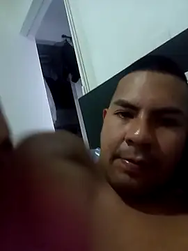 jhoncogeduro online show from February 13, 2026, 10:32 pm