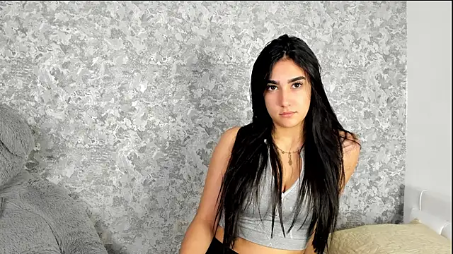 Snapshot of Anika_H chatting on April 30, 2026, 12:12 pm Anika H online show from April 30, 2026, 12:12 pm