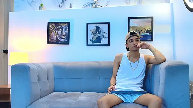 YOUNG BOYS HELL online show from April 4, 2026, 1:23 am