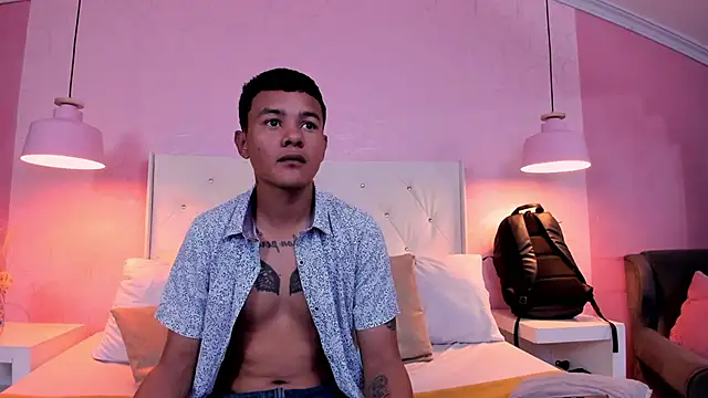 Snapshot of TylerGandi chatting on March 1, 2026, 7:58 pm TylerGandi online show from March 1, 2026, 7:58 pm