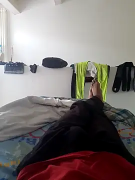 Snapshot of isuru_lakshan chatting on February 25, 2026, 1:33 pm isuru lakshan online show from February 25, 2026, 1:33 pm