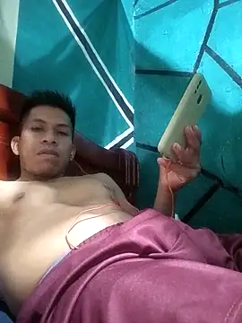 Snapshot of yisusalejo chatting on February 16, 2026, 5:50 am yisusalejo online show from February 16, 2026, 5:50 am