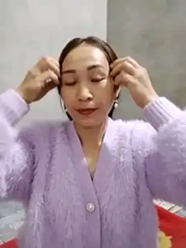 Snapshot of Thobaby112 chatting on February 23, 2026, 1:29 am Thobaby112 online show from February 23, 2026, 1:29 am