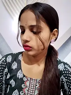 samayra1144 online show from March 16, 2026, 6:17 am