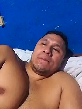 Snapshot of deiner13 chatting on February 21, 2026, 4:03 am deiner13 online show from February 21, 2026, 4:03 am