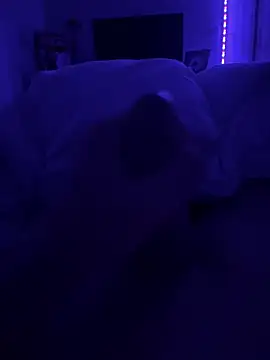 ricooo mi online show from April 16, 2026, 8:53 pm