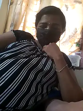 Tamil Luckly girl online show from April 12, 2026, 9:45 am