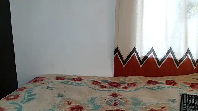 Snapshot of BigBootyEbony_ chatting on March 28, 2026, 2:51 pm BigBootyEbony online show from March 28, 2026, 2:51 pm