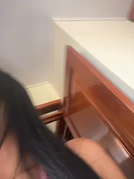 Yirleyll online show from March 1, 2026, 1:00 pm