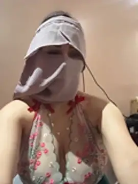 Snapshot of Lamarab chatting on February 16, 2026, 10:40 pm Lamarab online show from February 16, 2026, 10:40 pm