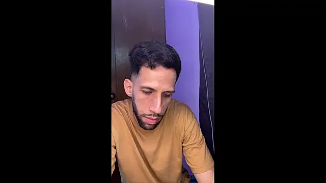 Karim mansur online show from March 25, 2026, 2:33 am