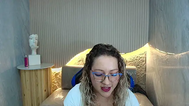 Rubia encantada r online show from February 20, 2026, 8:22 pm