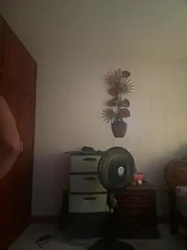 Valentinacouple online show from July 28, 2026, 6:53 pm