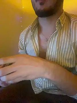 Turkishdelightt online show from February 17, 2026, 9:45 pm