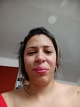 Snapshot of kiki_milu chatting on July 7, 2026, 1:25 pm kiki milu online show from July 7, 2026, 1:25 pm