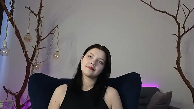 Snapshot of DeliaEffy chatting on February 27, 2026, 1:22 pm DeliaEffy online show from February 27, 2026, 1:22 pm